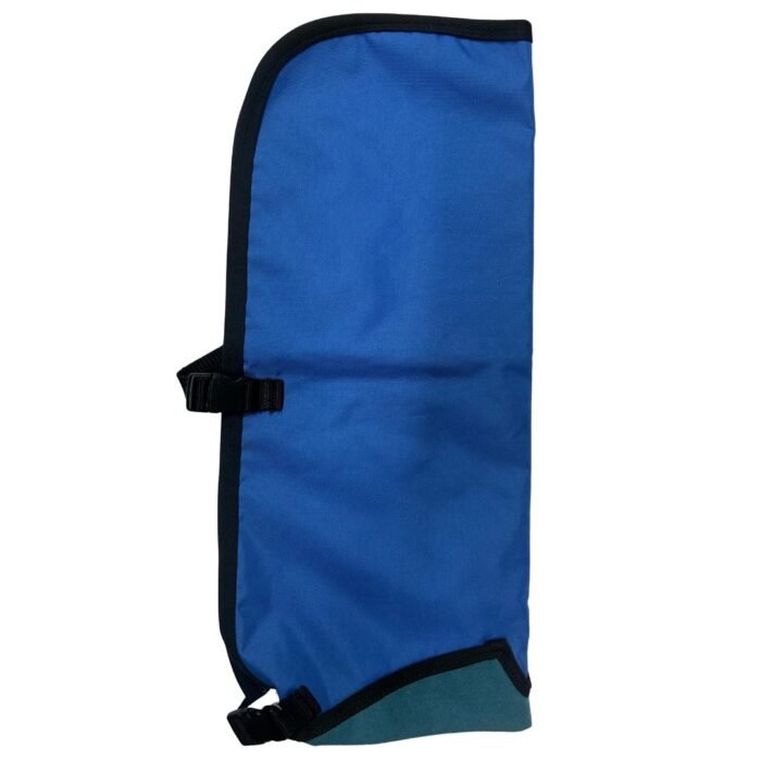 Capa Impermeable Color Azul Con Polar 50 Cm De Largo - Imagen 1