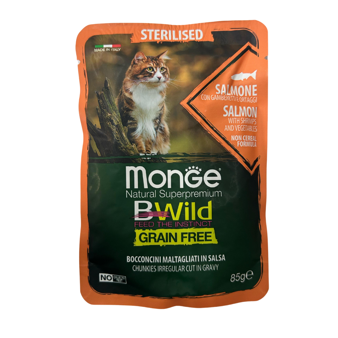 mon16.png Sobre De Alimento Para Gatos Castrados Monge Bwild Sabor Salmon 85 Grs - Imagen 1